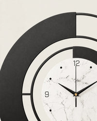 Horloge Murale Forme Irrégulière Moderne — Noir ou Doré