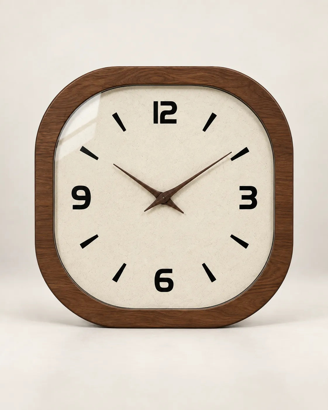 Horloge Murale Bois Carrée Crème Rétro Silencieuse — 3 Tailles