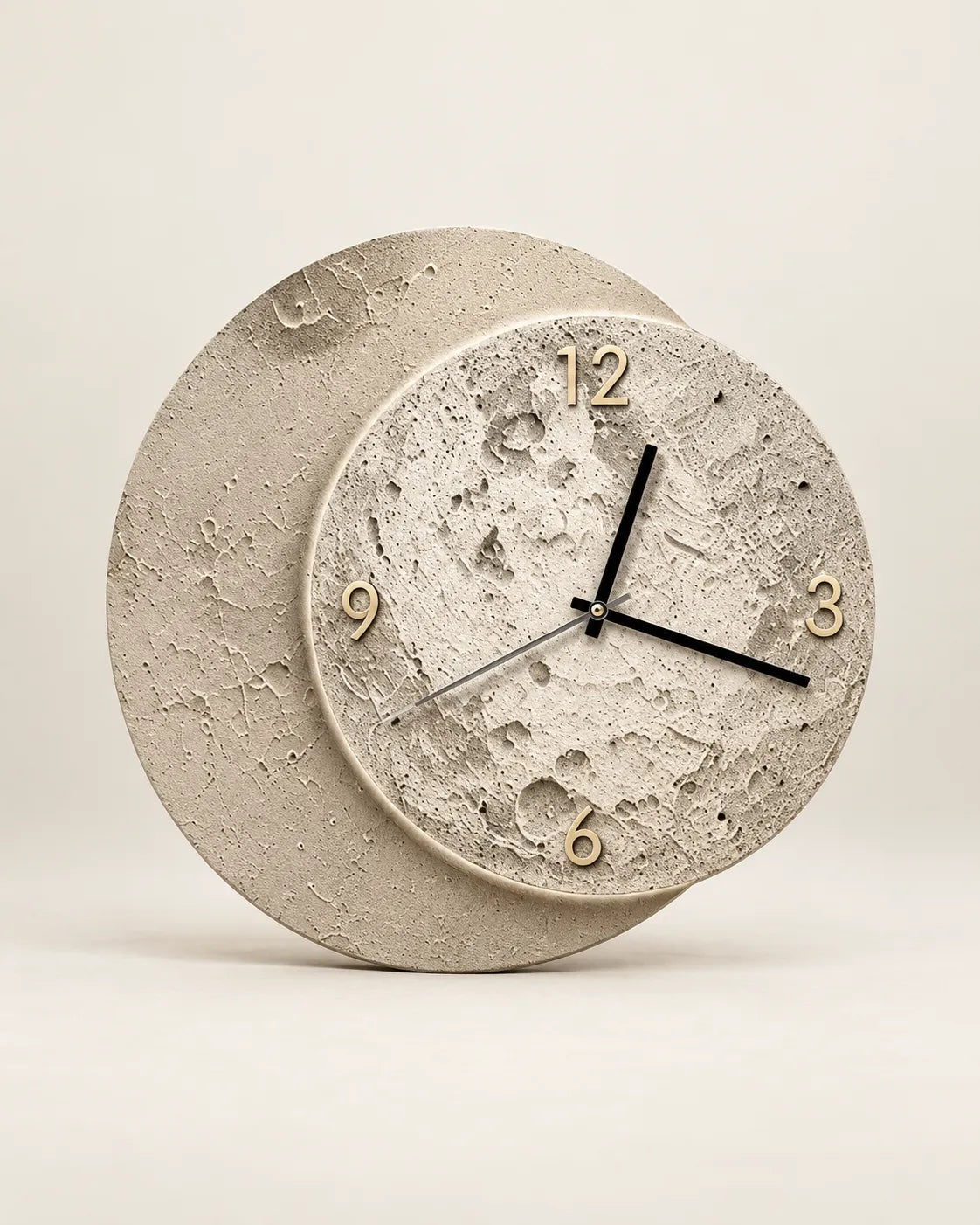 Horloge Murale Bois Lune Double Cercle 40 × 38 cm Silencieuse