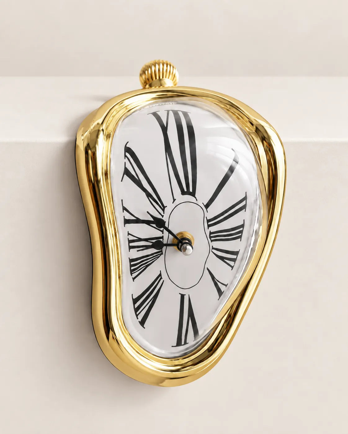Horloge Fondante Style Dali Chiffres Romains Silencieuse