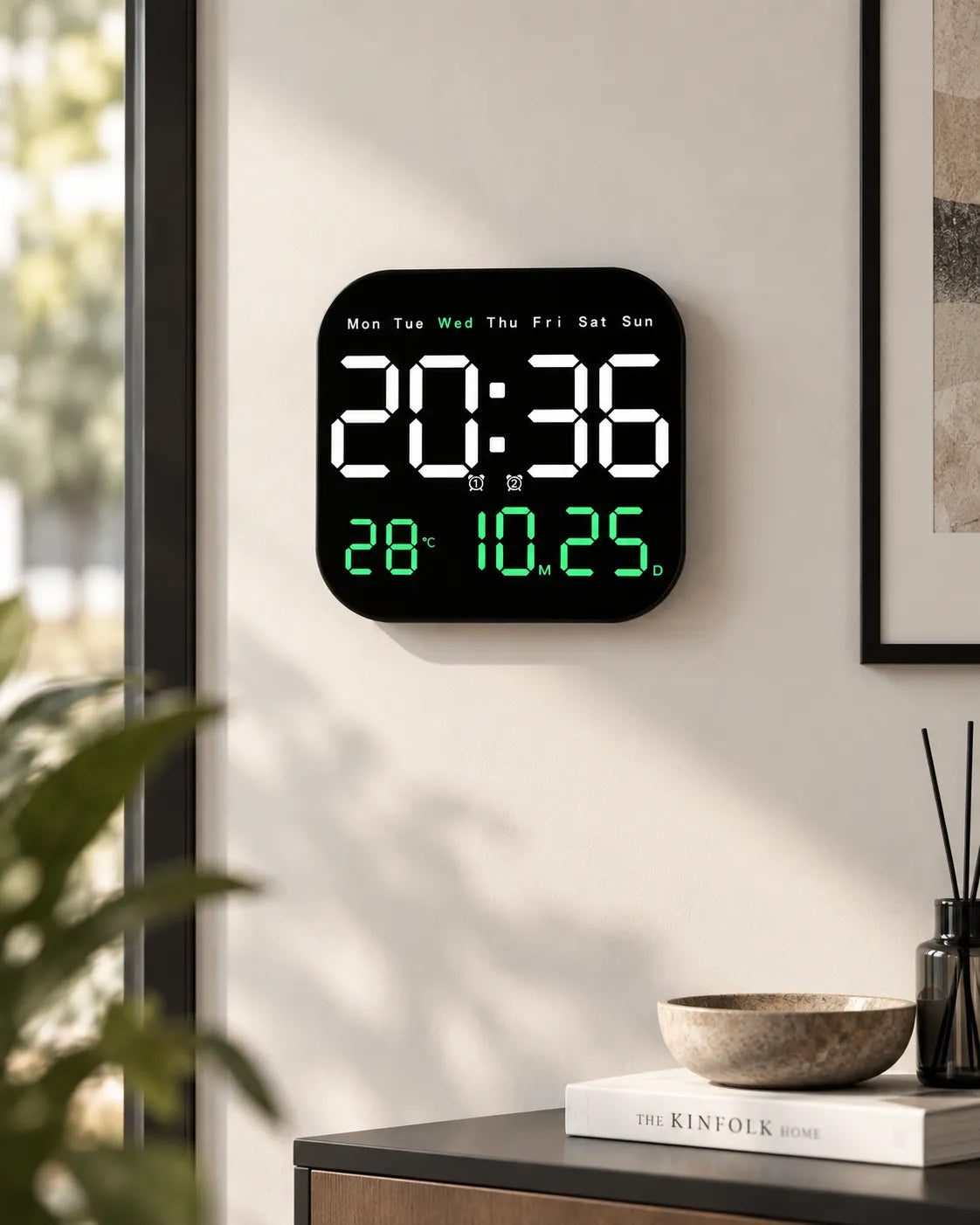 Horloge Murale LED Carrée 18,5 cm avec Minuteur et Télécommande