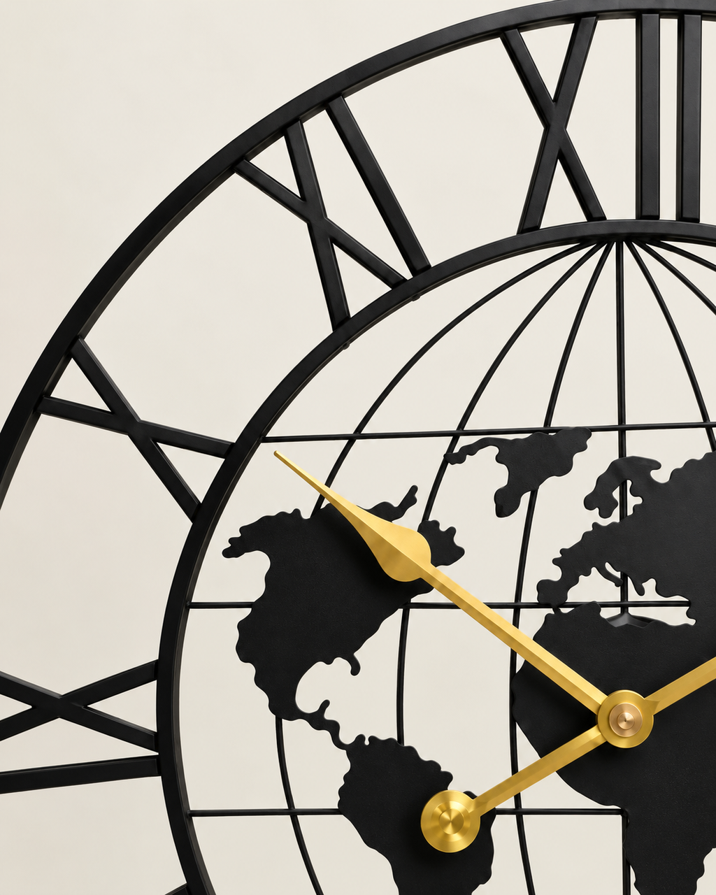 Horloge Murale Métal Noir Motif Carte Silencieuse — 2 Tailles
