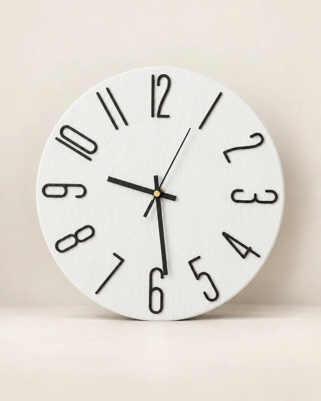 Horloge Murale Ronde 30 cm Chiffres 3D Silencieuse — 4 Coloris