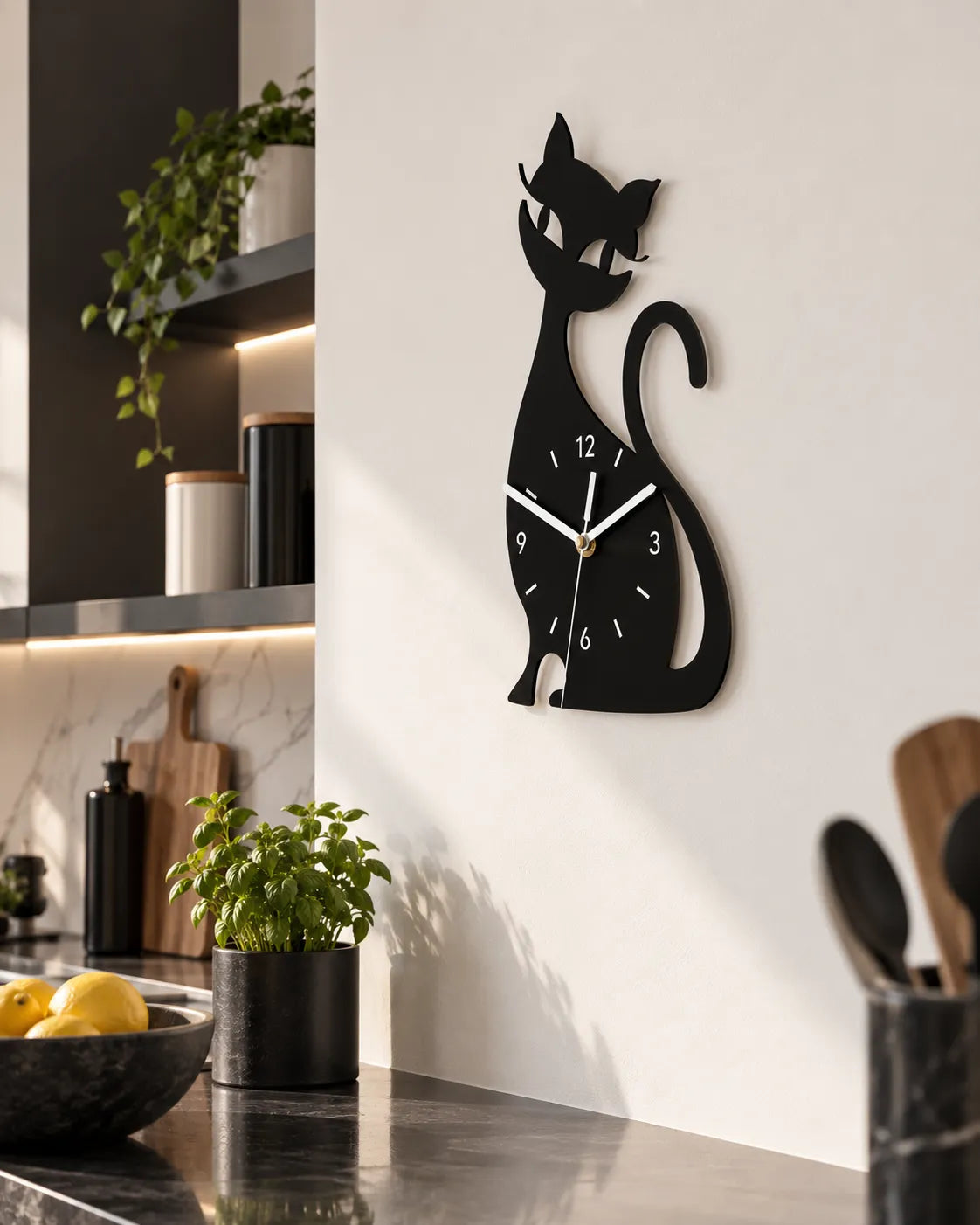 Horloge Murale Chat Acrylique 30 × 17 cm Silencieuse