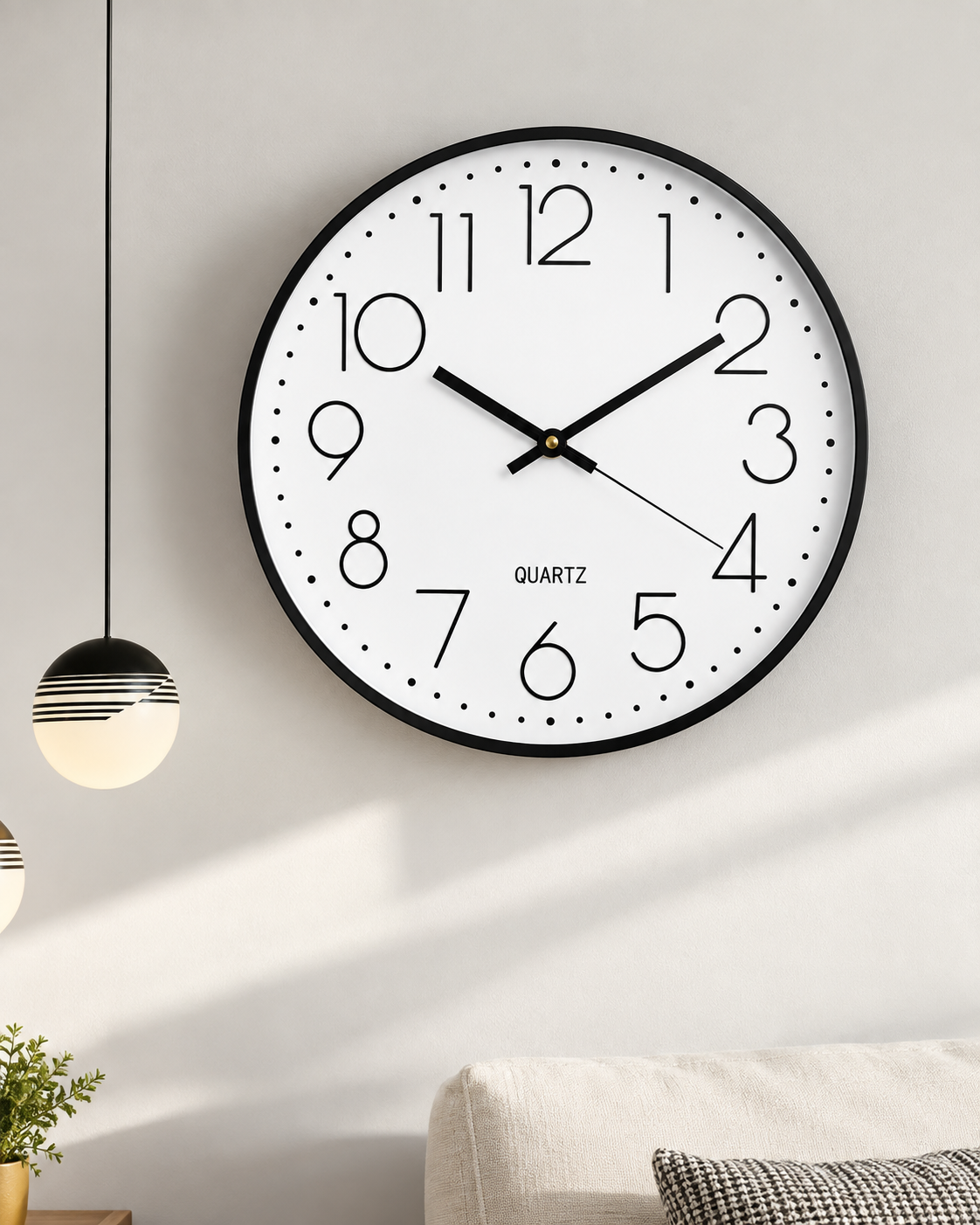 Horloge Murale 20 cm Chiffres en Relief Silencieuse