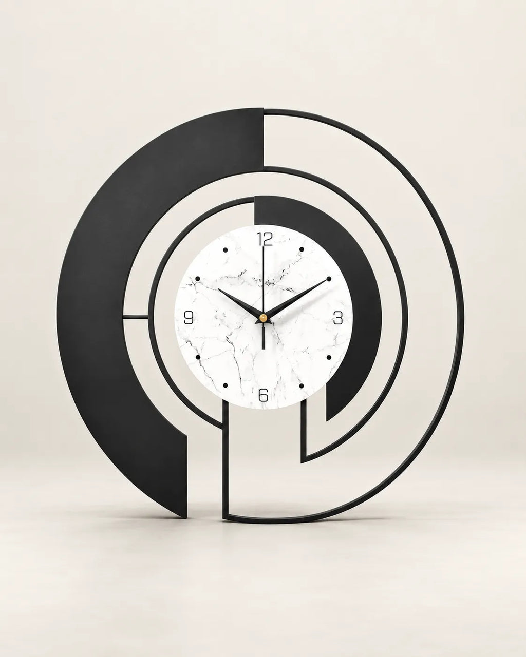 Horloge Murale Forme Irrégulière Moderne — Noir ou Doré