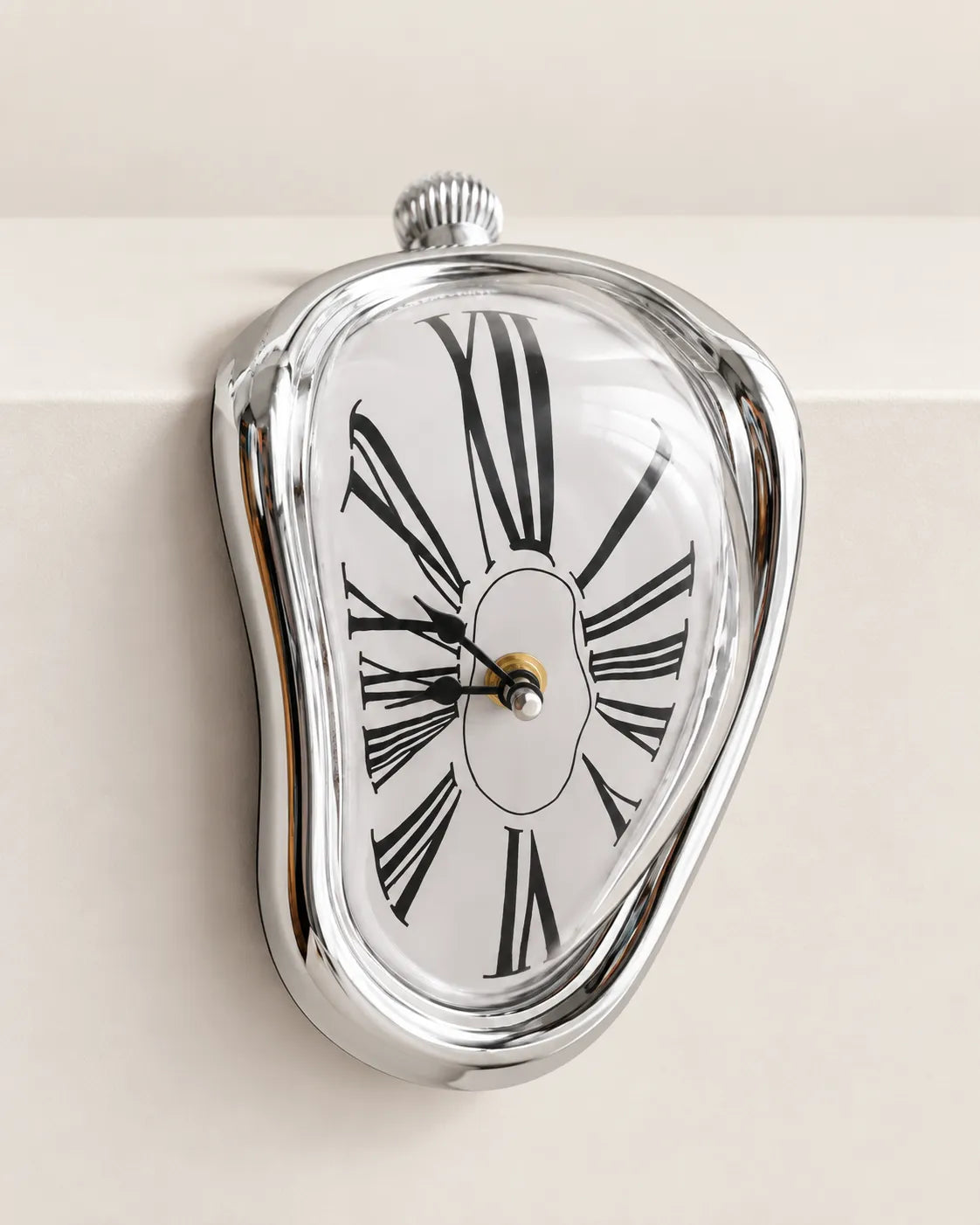 Horloge Fondante Style Dali Chiffres Romains Silencieuse