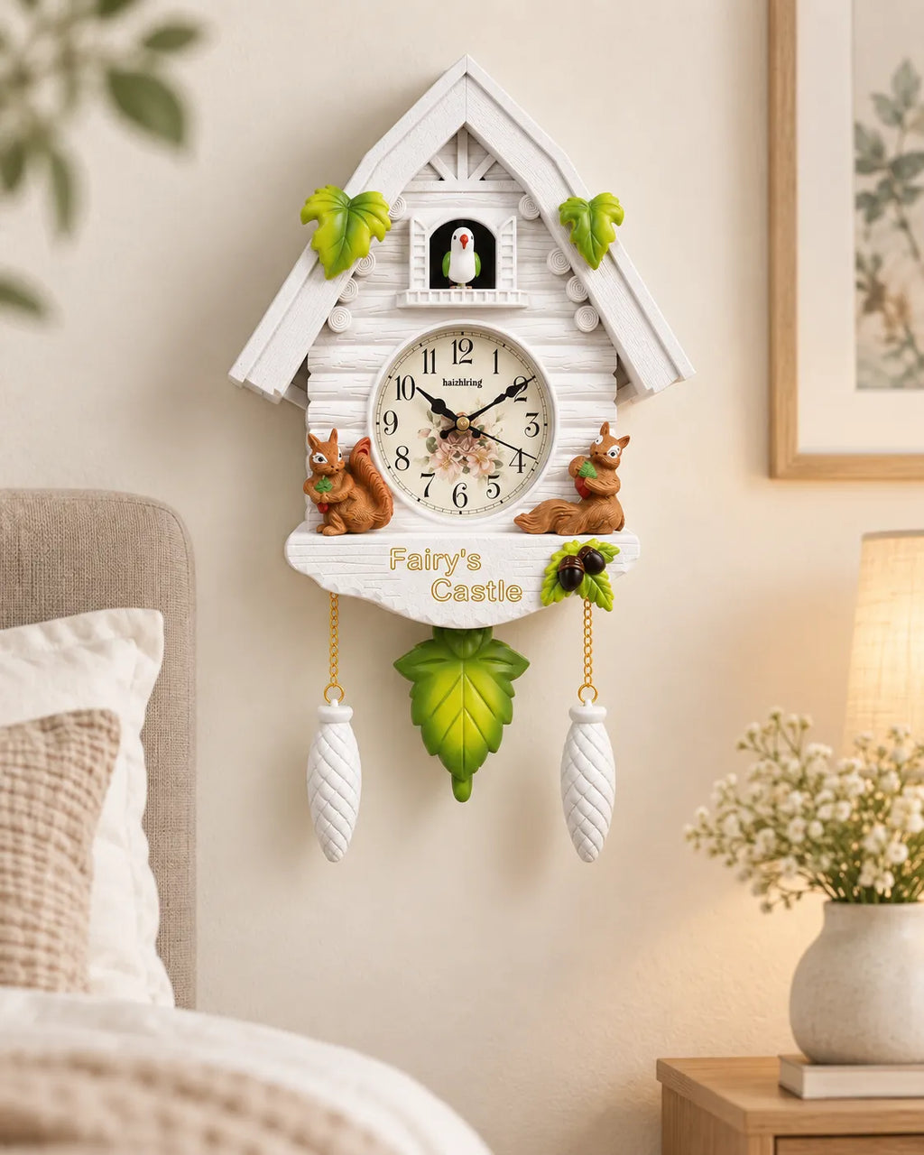 Horloge Coucou Maison Féérique en Résine avec Sonnerie et Balancier