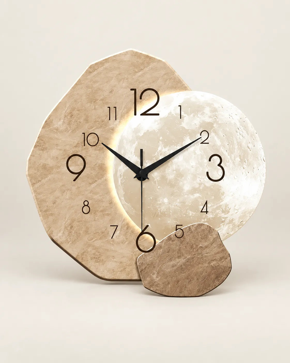 Horloge Murale Lune en Bois Rétroéclairée Silencieuse — 2 Tailles
