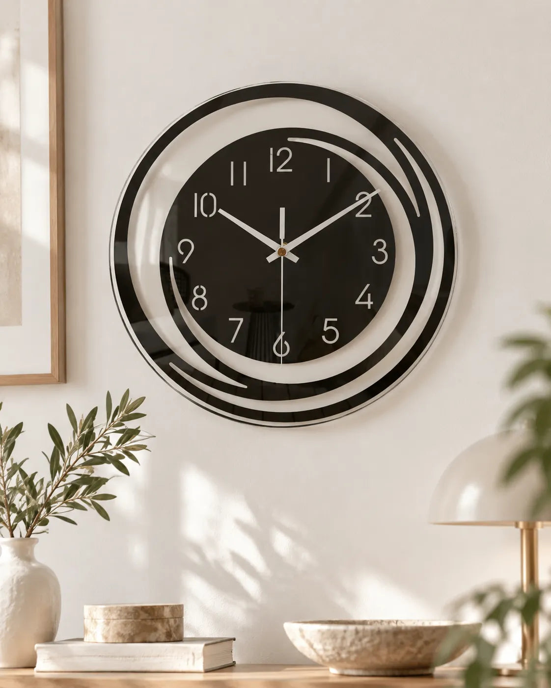 Horloge Murale à Balancier Acrylique Noir 30 cm Silencieuse