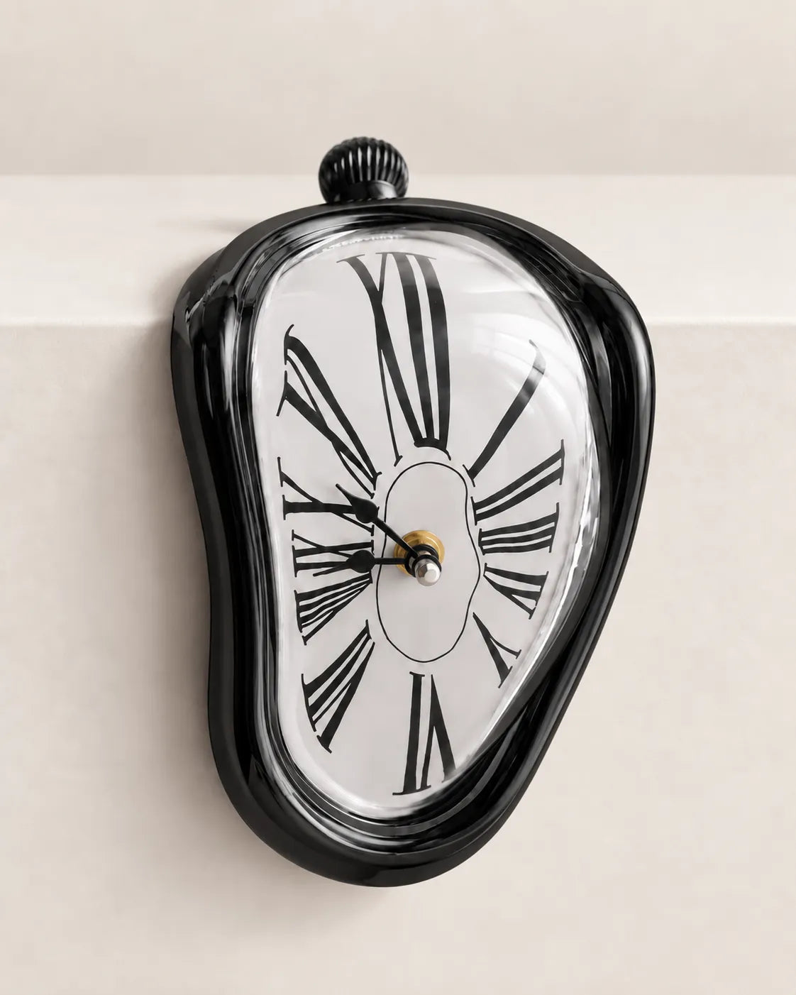 Horloge Fondante Style Dali Chiffres Romains Silencieuse