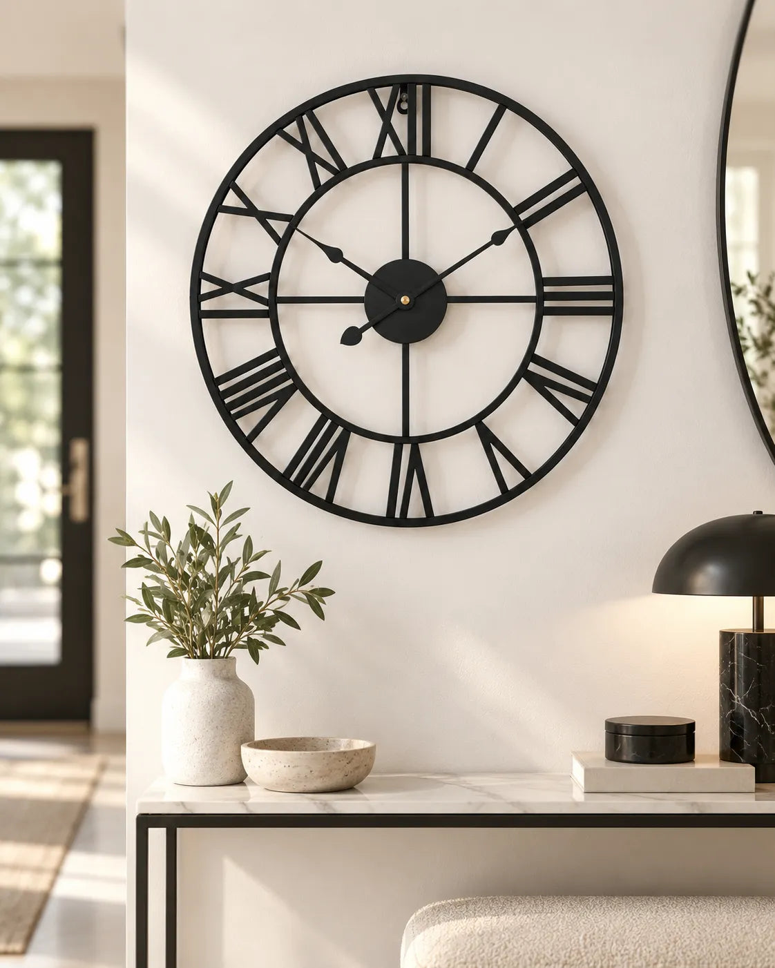 Horloge Murale Métal Ajouré 40 cm Chiffres Romains Silencieuse