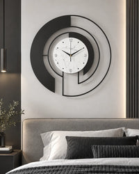Horloge Murale Forme Irrégulière Moderne — Noir ou Doré