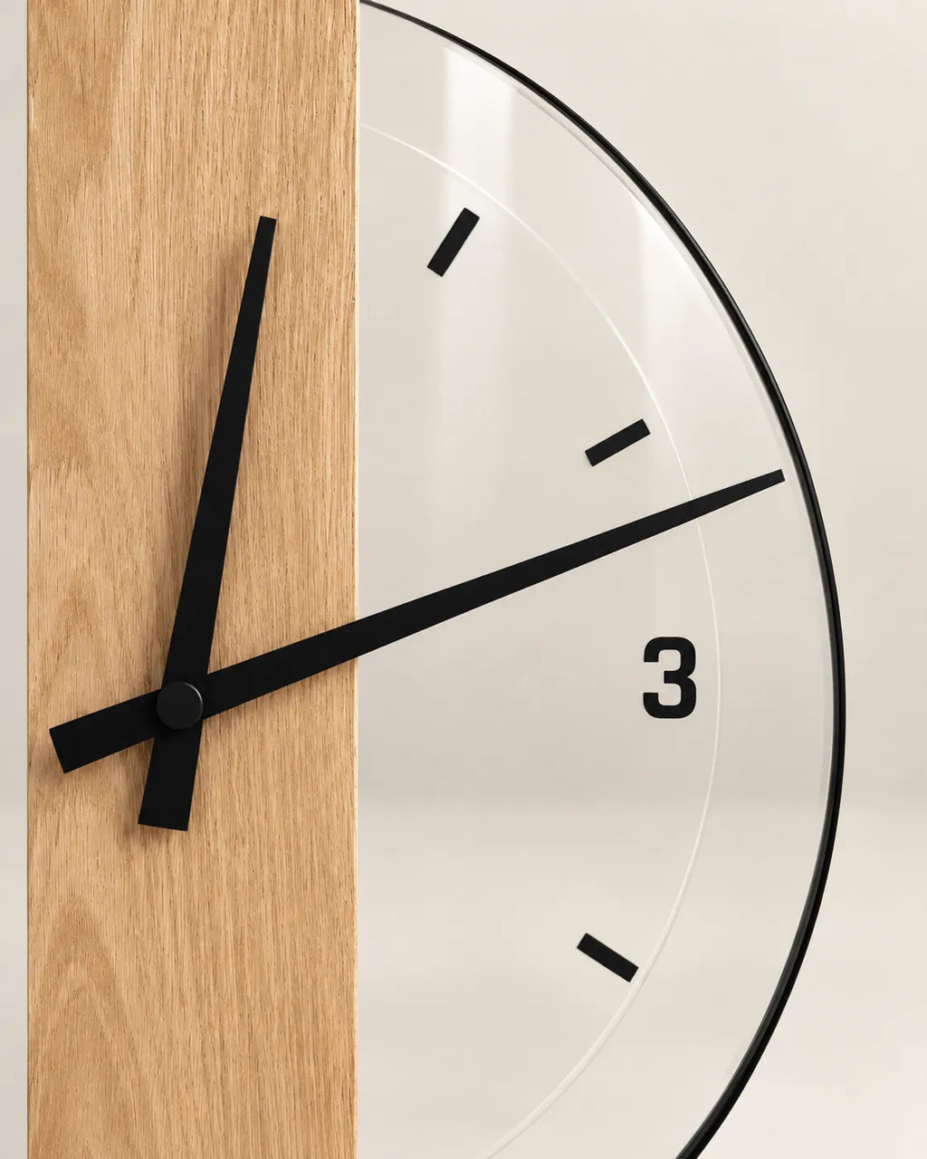 Horloge Murale Bois et Verre Bande Verticale Silencieuse