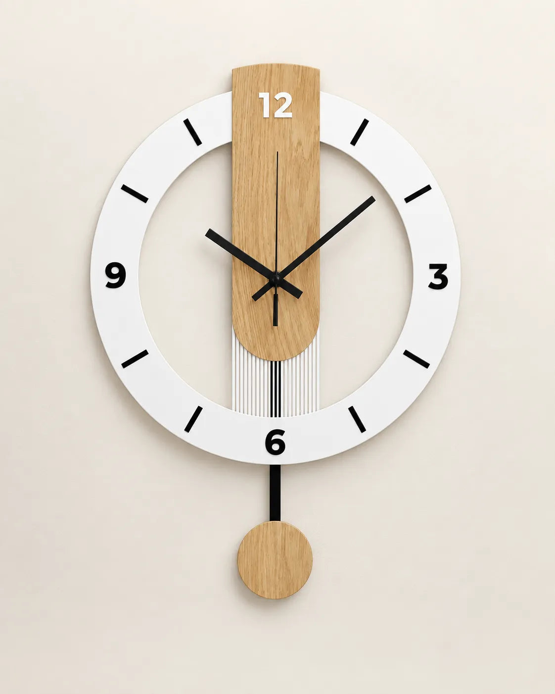 Horloge Murale à Balancier Acrylique Effet Bois Blanc 30 cm Silencieuse