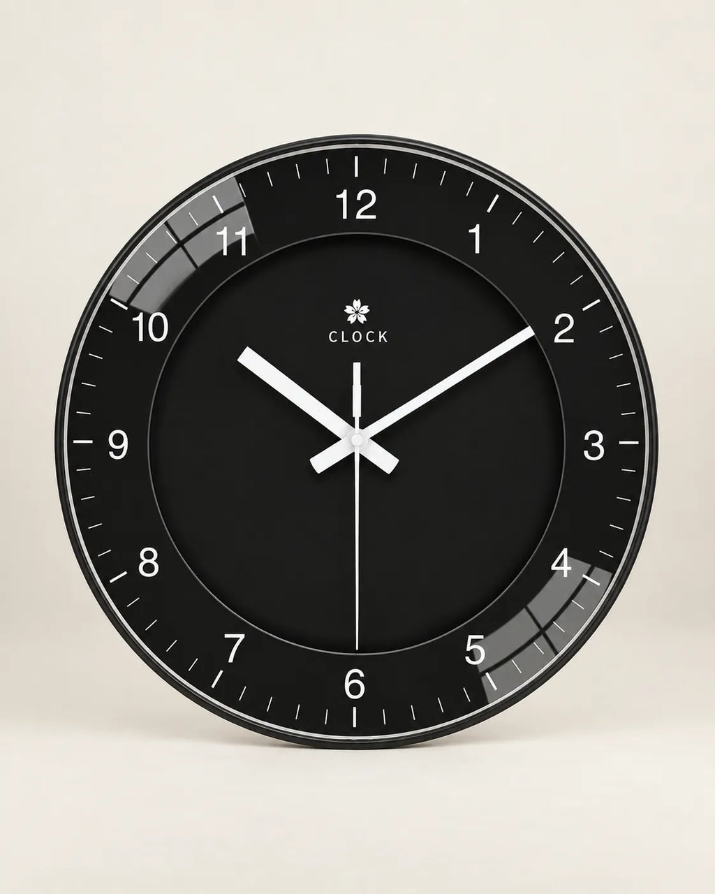 Horloge Murale Noire Ronde Silencieuse — 4 Tailles