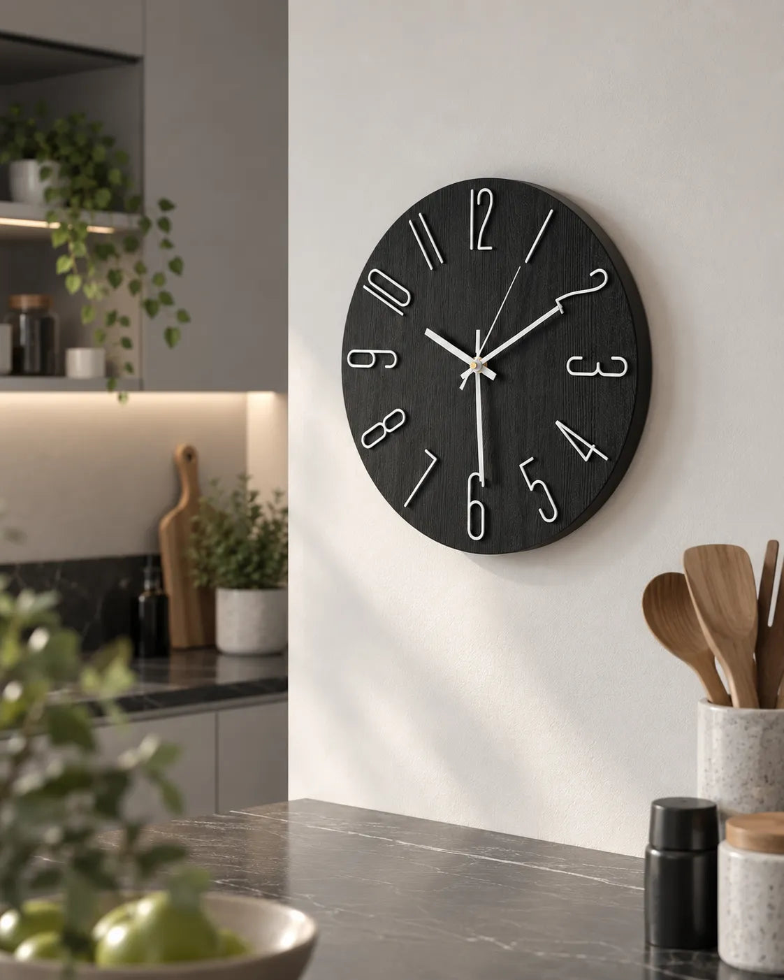 Horloge Murale Ronde 30 cm Chiffres 3D Silencieuse — 4 Coloris
